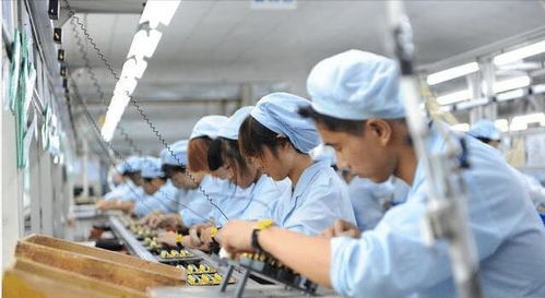 為什么現(xiàn)在很多人進廠找工作,寧愿走中介的小時工