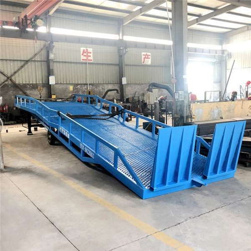 云南省移動(dòng)式登車橋集裝箱裝卸貨平臺定制公司按需定制